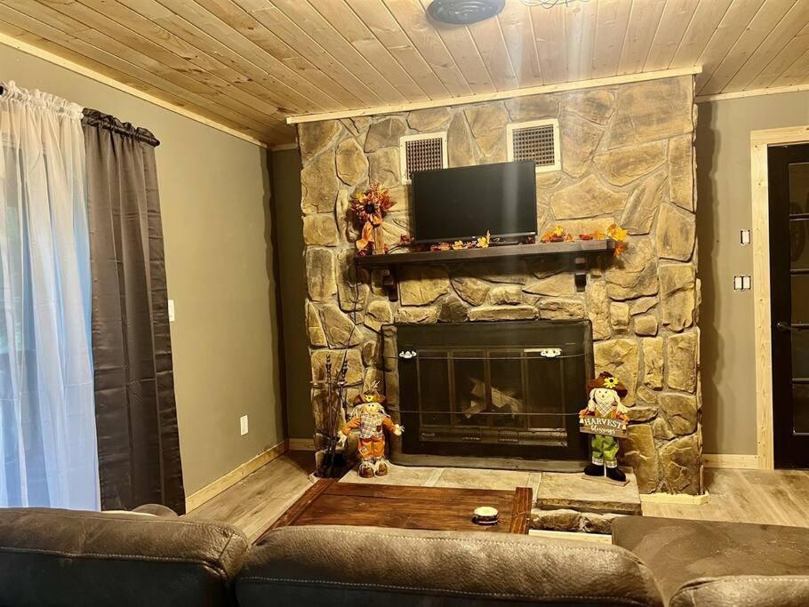 Moonshine Manor-Pets Ok-W/D-Pool Table-Arcade-Hot Tub Vila Gatlinburg Exterior foto